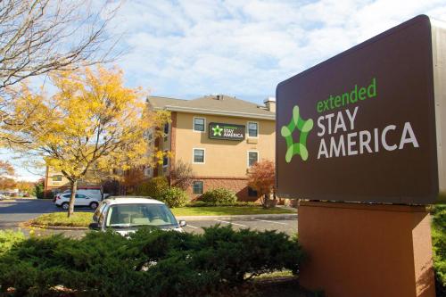 Фотография гостиницы Extended Stay America Suites - Long Island - Bethpage