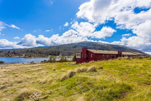 Фотография гостиницы Quiet Mind Mountain Lodge, Retreat & Spa