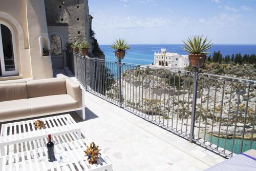 Фотографии мини отеля 
            La Dolce Vita a Tropea