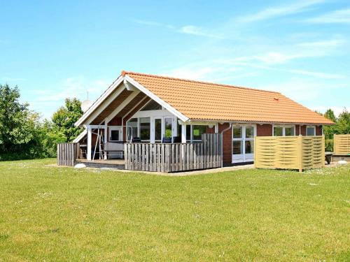 Фотография гостевого дома Two-Bedroom Holiday home in Sydals 4