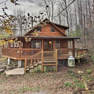 Фотография гостевого дома Hawks Nest Cabin with Views, Near Peaks of Otter