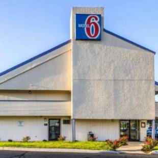 Фотографии гостиницы 
            Motel 6-Grove City, OH