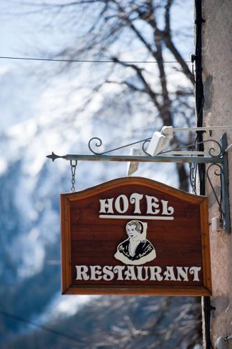 Фотография гостиницы Chalet et Hotel La Tarine