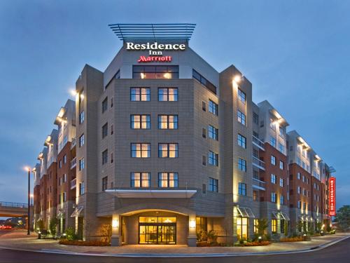 Фотография гостиницы Residence Inn by Marriott Springfield Old Keene Mill