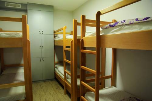 Фотографии хостела 
            Caucasus Hostel