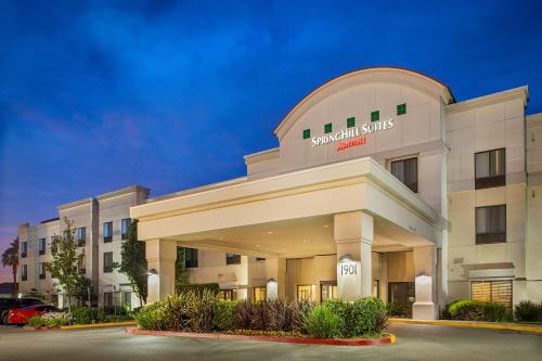Фотография гостиницы SpringHill Suites by Marriott Modesto