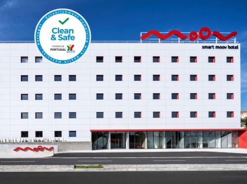 Фотографии гостиницы 
            Moov Hotel Oeiras