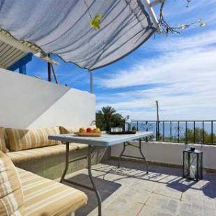 Фотографии гостевого дома
Aristomenis