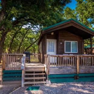 Фотографии базы отдыха 
            Pio Pico Camping Resort One-Bedroom Cabin 13