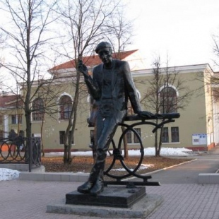 Фотография памятника Памятник Алексею Решетову