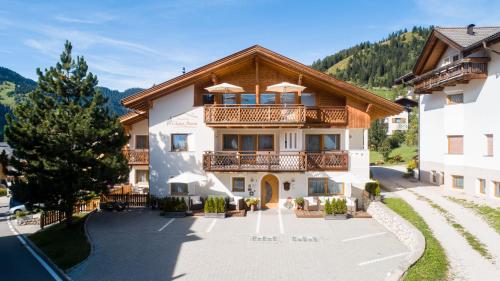Фотография апарт отеля Apartments Chalet Maria
