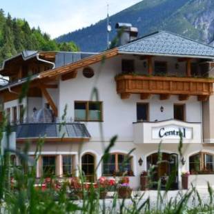 Фотографии гостиницы 
            Hotel Central - das kleine Boutique Hotel am Achensee