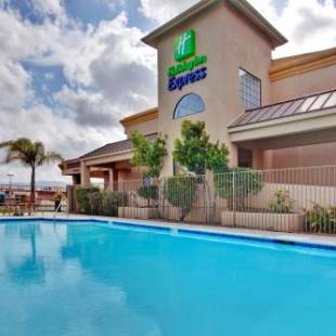 Фотографии гостиницы 
            Holiday Inn Express Lompoc, an IHG Hotel