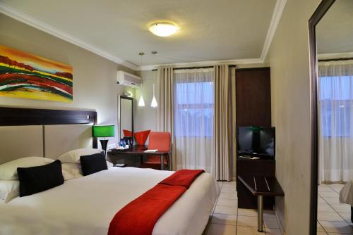 Фотографии гостиницы 
            BON Hotel Empangeni