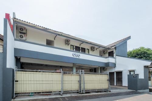 Фотография гостиницы OYO 1460 Anyelir Residence