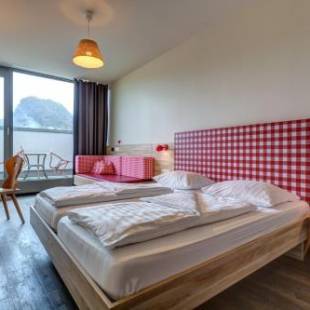 Фотографии гостиницы 
            MEININGER Hotel Salzburg City Center