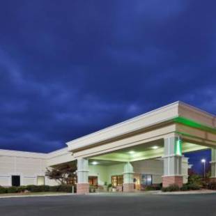 Фотографии гостиницы 
            Holiday Inn Lumberton, an IHG Hotel