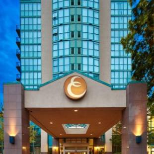 Фотографии гостиницы 
            Executive Plaza Hotel & Conference Centre, Metro Vancouver