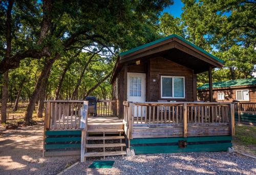 Фотография базы отдыха Pio Pico Camping Resort One-Bedroom Cabin 13