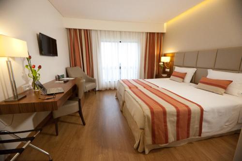 Фотография гостиницы Hotel Cinquentenario & Conference Center