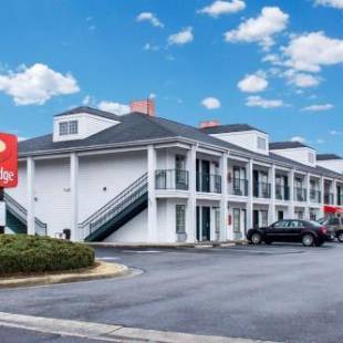 Фотографии гостиницы 
            Econo Lodge Greenville