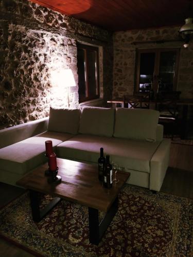 Фотография гостевого дома Petradi Guesthouse