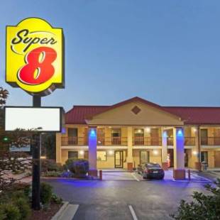 Фотографии гостиницы 
            Super 8 by Wyndham Decatur/Dntn/Atlanta Area