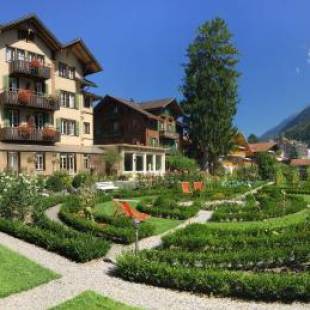 Фотографии гостиницы 
            Alpenrose Hotel and Gardens