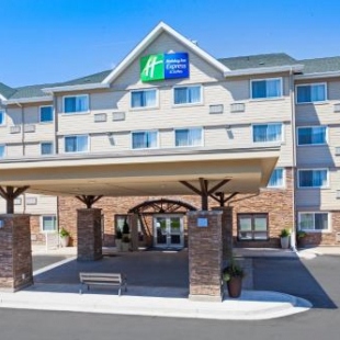 Фотография гостиницы Holiday Inn Express Hotel & Suites Uptown Fredericton, an IHG Hotel