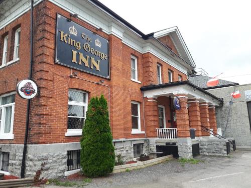 Фотографии мини отеля 
            The King George Inn