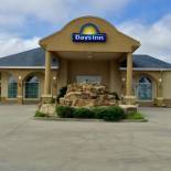 Фотография мотеля Days Inn by Wyndham Robstown