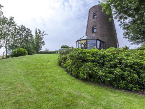 Фотография гостевого дома Stunning Holiday Home in Oombergen with Terrace and Garden