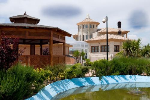 Фотография гостевого дома HOLIDAYS MIRANA