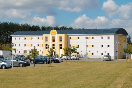 Фотография гостиницы B&B Hôtel Cholet Nord