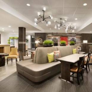 Фотографии гостиницы 
            Home2 Suites by Hilton Houston Webster