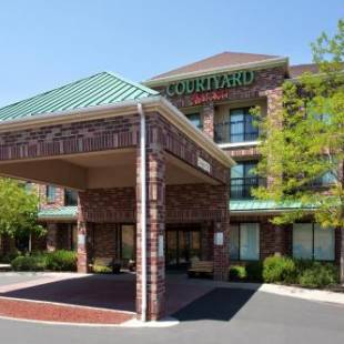 Фотографии гостиницы 
            Courtyard Salt Lake City Airport