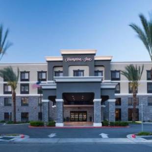 Фотографии гостиницы 
            Hampton Inn Los Angeles Orange County Cypress