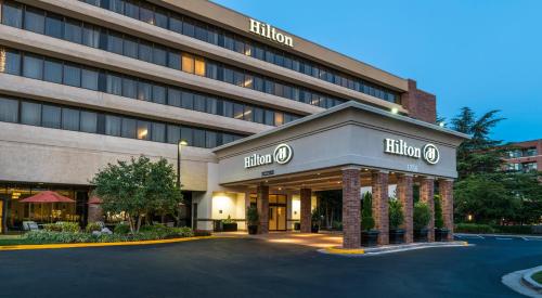 Фотография гостиницы Hilton Washington DC/Rockville Hotel & Executive Meeting Center
