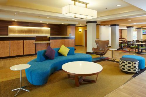 Фотография гостиницы Fairfield Inn & Suites by Marriott Atlanta Stonecrest