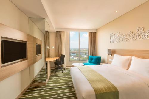 Фотография гостиницы Holiday Inn Express Semarang Simpang Lima, an IHG Hotel