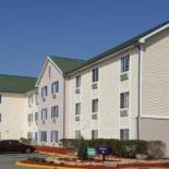 Фотография гостиницы InTown Suites Extended Stay Atlanta/Snellville