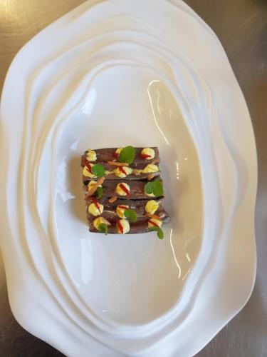 Фотография гостиницы Hotellerie Les Brisants , Restaurant J M Perochon