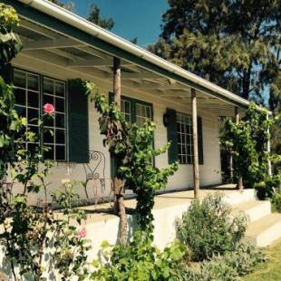 Фотографии базы отдыха
Cheverells Farm