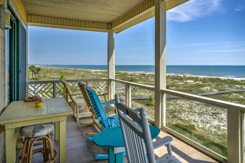 Фотографии гостевого дома 
            Cape San Blas Home with Private Boardwalk to Beach!