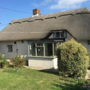 Фотография гостевого дома Thatch Cottage, East Boldre nr Beaulieu and Lymington