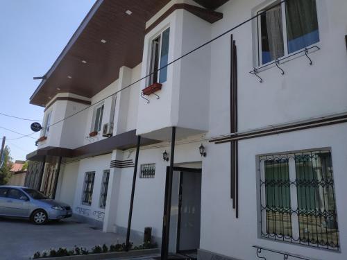 Фотография гостиницы White Hotel