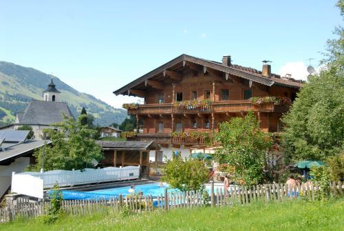 Фотография гостиницы Hotel Aschauer Hof z'Fritzn