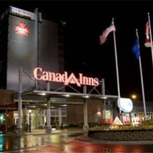 Фотографии гостиницы 
            Canad Inns Destination Center Grand Forks