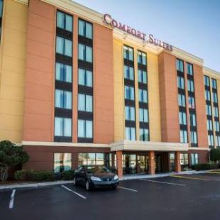 Фотографии гостиницы 
            Comfort Suites Baymeadows Near Butler Blvd