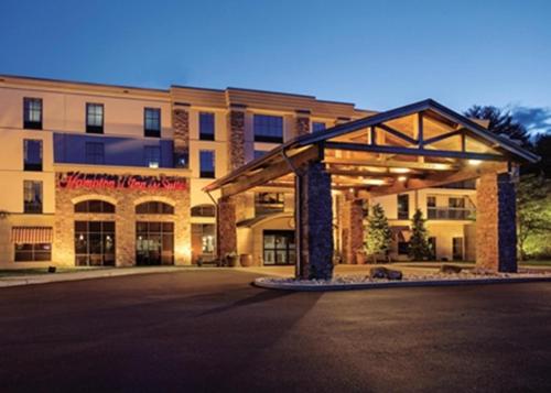 Фотография гостиницы Hampton Inn & Suites Lake George